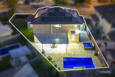 Property photo of 483 Gainsborough Drive Pimpama QLD 4209