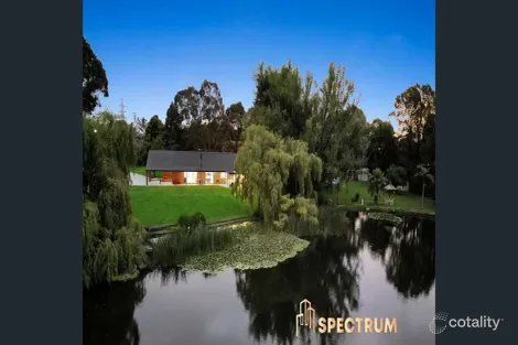 199 Belgrave-Hallam Rd, Narre Warren North, VIC 3804