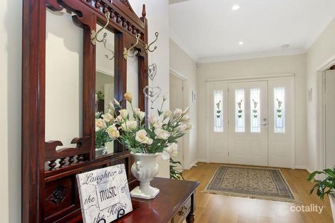 Property photo of 4 Spoonbill Place Sale VIC 3850