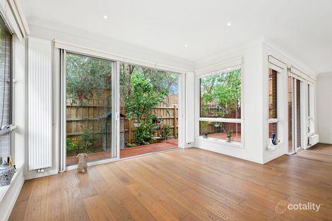 Property photo of 2/960 Burke Road Deepdene VIC 3103