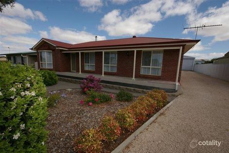 23 Giles East St, Coobowie, SA 5583