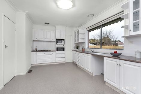 Property photo of 8 Karadoc Avenue Pascoe Vale VIC 3044