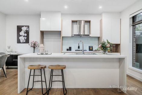 Property photo of 1/27 Paula Crescent Doncaster East VIC 3109