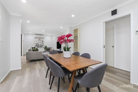Property photo of 2 Granite Way Delahey VIC 3037