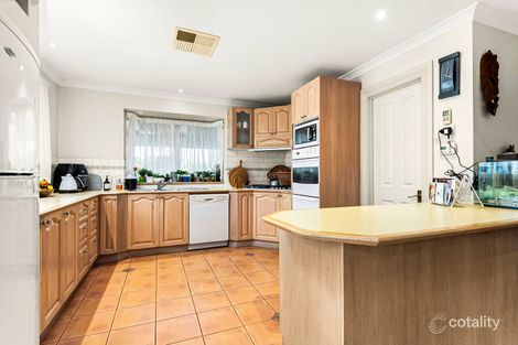 Property photo of 8 Brett Court Sunbury VIC 3429