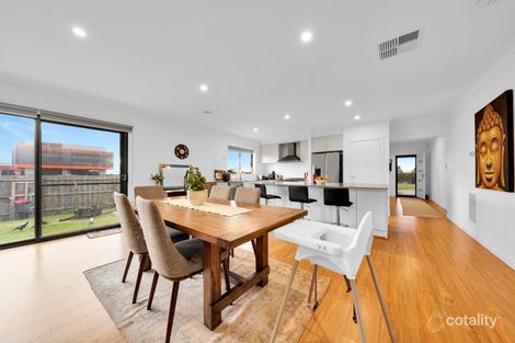 Property photo of 71 Fergus Lane Cranbourne West VIC 3977