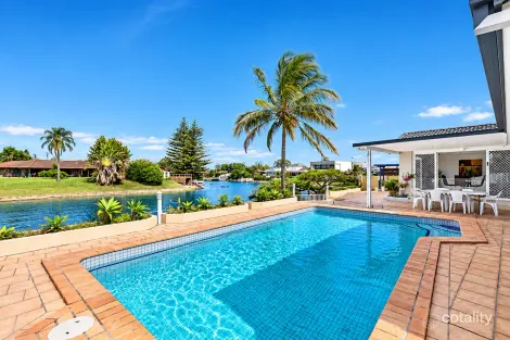 31 Sophie Ave, Broadbeach Waters, QLD 4218