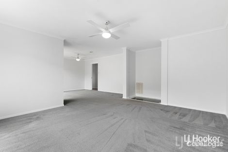 Property photo of 18 Tooroonga Crescent Jerrabomberra NSW 2619