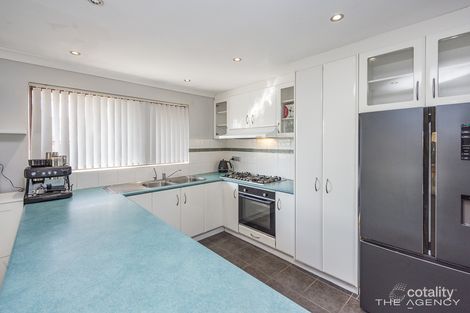 18 Deyoung Rd, Craigie, WA 6025