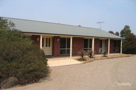 24 Meadow Brook Way, Riddells Creek, VIC 3431