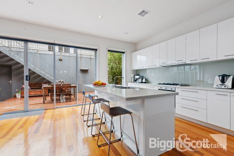 Property photo of 5 Waterside Place Maribyrnong VIC 3032