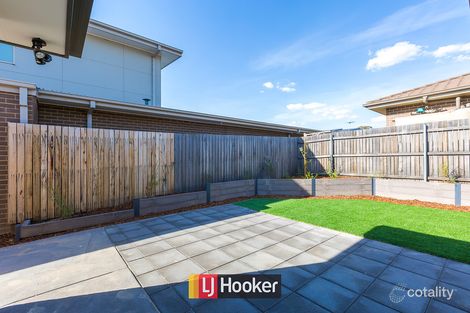Property photo of 16 Turbayne Crescent Forde ACT 2914