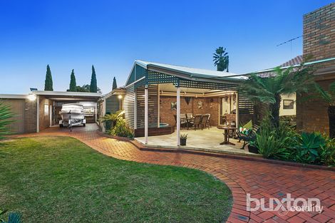 Property photo of 18 Dorrington Court Dingley Village VIC 3172