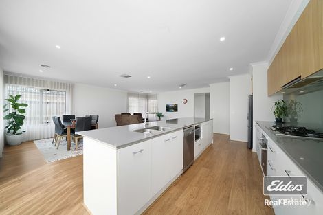 Property photo of 122 Grassbird Drive Point Cook VIC 3030