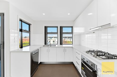 Property photo of 9/302 Golf Links Road Narre Warren VIC 3805