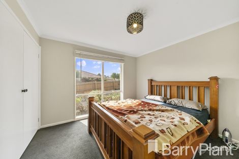 Property photo of 59 Meredith Crescent Hampton Park VIC 3976