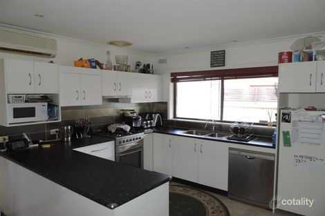 Property photo of 38 Mountbatten Avenue Bright VIC 3741