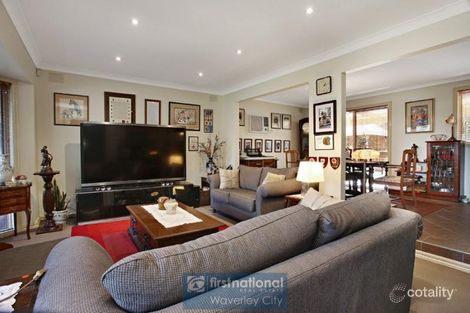 Property photo of 823 Ferntree Gully Road Wheelers Hill VIC 3150