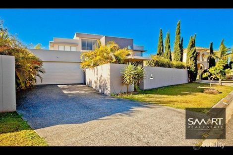 8 Montrose Ct, Benowa, QLD 4217