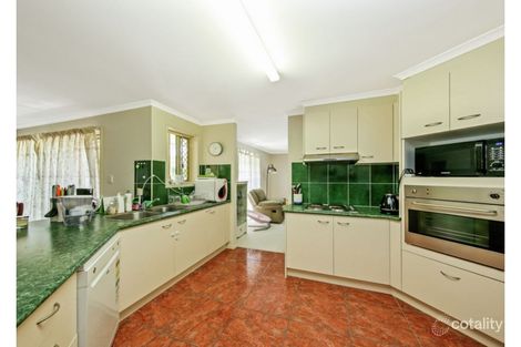 Property photo of 39 Dunstable Street Macgregor QLD 4109