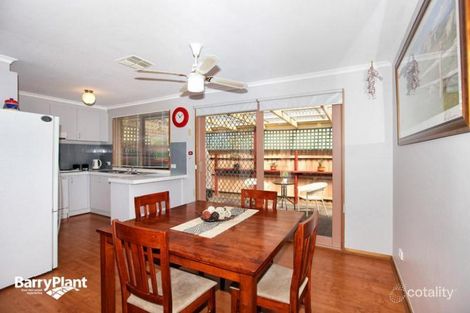 Property photo of 3 Radstock Place Craigieburn VIC 3064