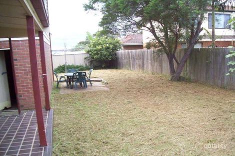 Property photo of 6 Merri Place St Johns Park NSW 2176