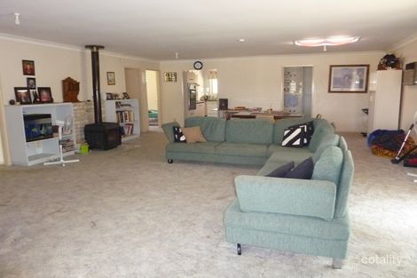 Property photo of 1 Leconfield Road Greta NSW 2334