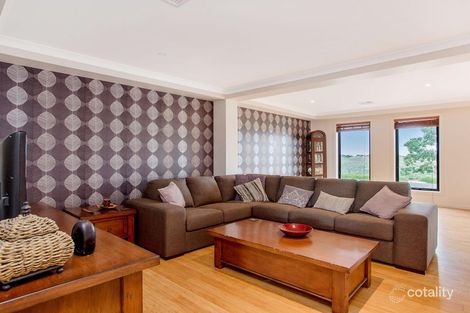 Property photo of 44 Grassland Drive Point Cook VIC 3030