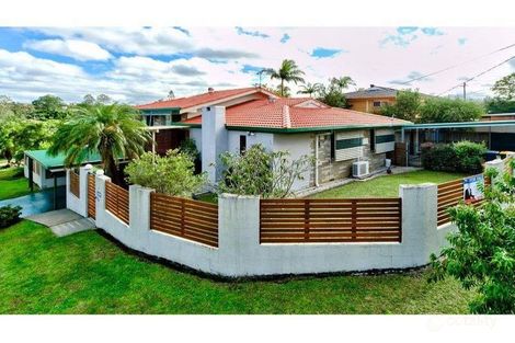 Property photo of 2 Westland Street Macgregor QLD 4109