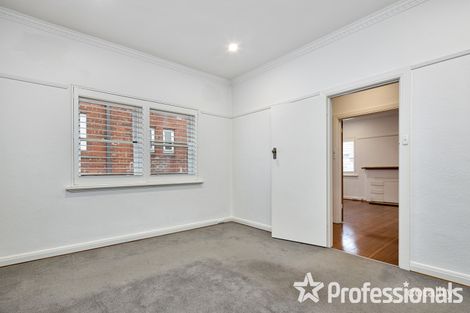 Property photo of 2/27 Eildon Road St Kilda VIC 3182