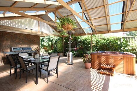 7 Hersey Ct, Marion, SA 5043