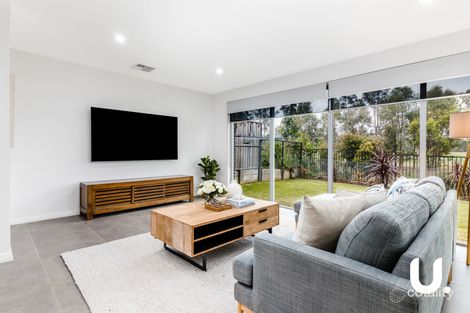 Property photo of 66 Oakhill Crescent Colebee NSW 2761