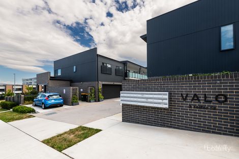 Property photo of 11/2 Telfer Street Coombs ACT 2611