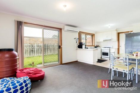 Property photo of 1/11-13 Carlyle Street Pakenham VIC 3810