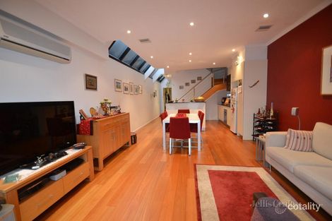 Property photo of 2 Ingham Street Brunswick VIC 3056