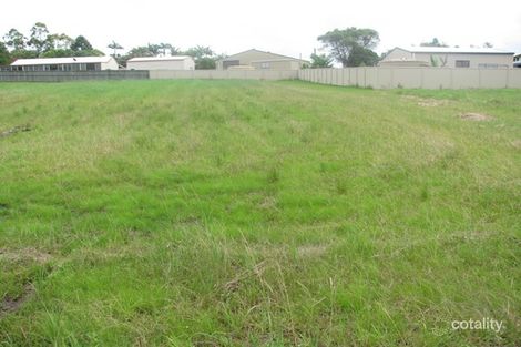 4 Roebuck St, Cooloola Cove, QLD 4580