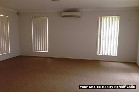 Property photo of 15 Daisy Place Doolandella QLD 4077