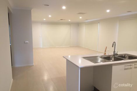 Property photo of 7 Wolomina Crescent Werribee VIC 3030