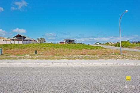 2 Seaward Dr, Jurien Bay, WA 6516