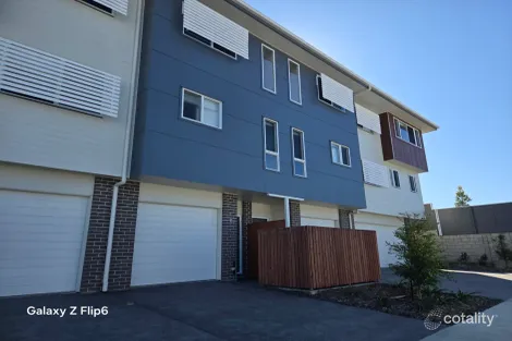 9/8 Taylor Pl, Mackenzie, QLD 4156