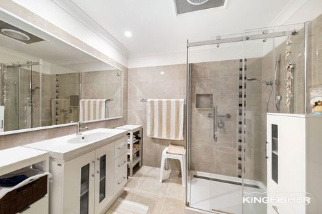 Property photo of 13/11-17 Beachcomber Court Burleigh Waters QLD 4220