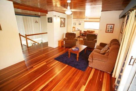 Property photo of 9 Skipton Street Macgregor QLD 4109