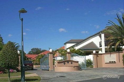 8/1 Bronberg Ct, Southport, QLD 4215