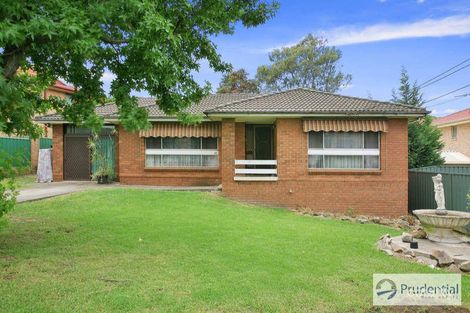 33 Ikara Cres, Moorebank, NSW 2170