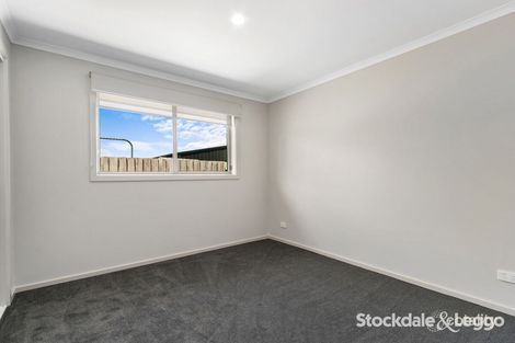 Property photo of 10 Albert Street Yinnar VIC 3869