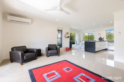 Property photo of 4 Grevillea Place Cannonvale QLD 4802