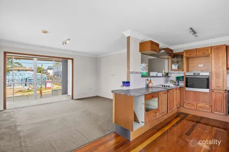 Property photo of 4 Abbotsleigh Street Thornlands QLD 4164
