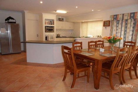 Property photo of 10 Barton Drive Australind WA 6233