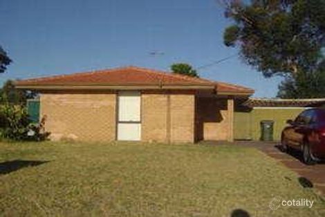 39 Ipswich Cres, Girrawheen, WA 6064