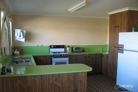 Property photo of 10 Fishermans Haven Tin Can Bay QLD 4580